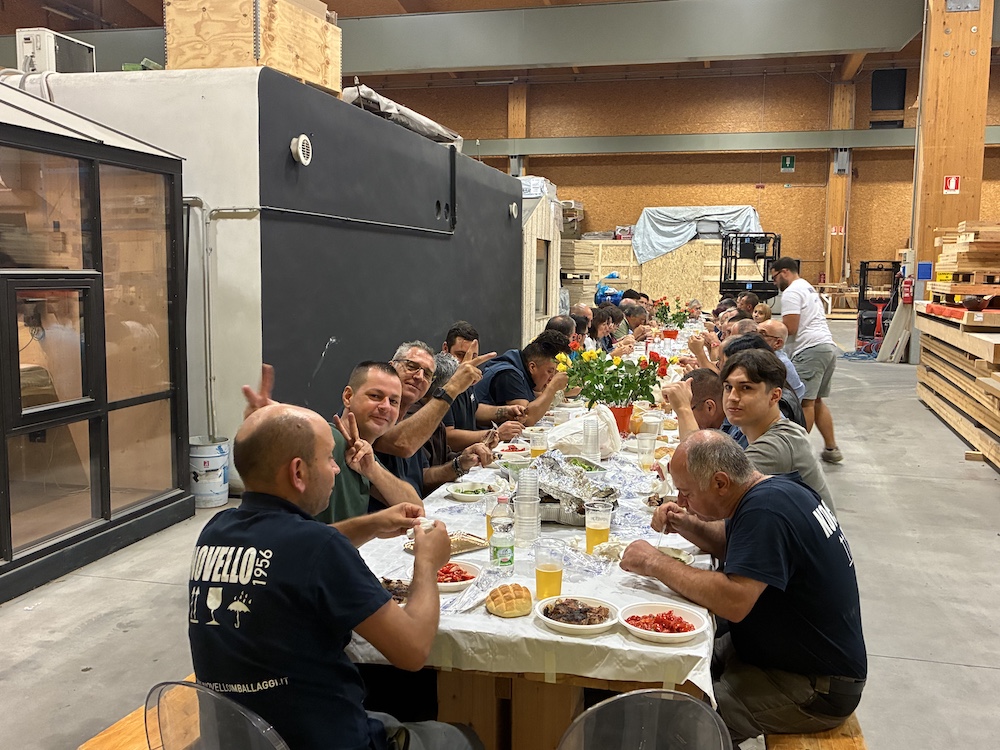 festa 70 anni novello imballaggi in legno